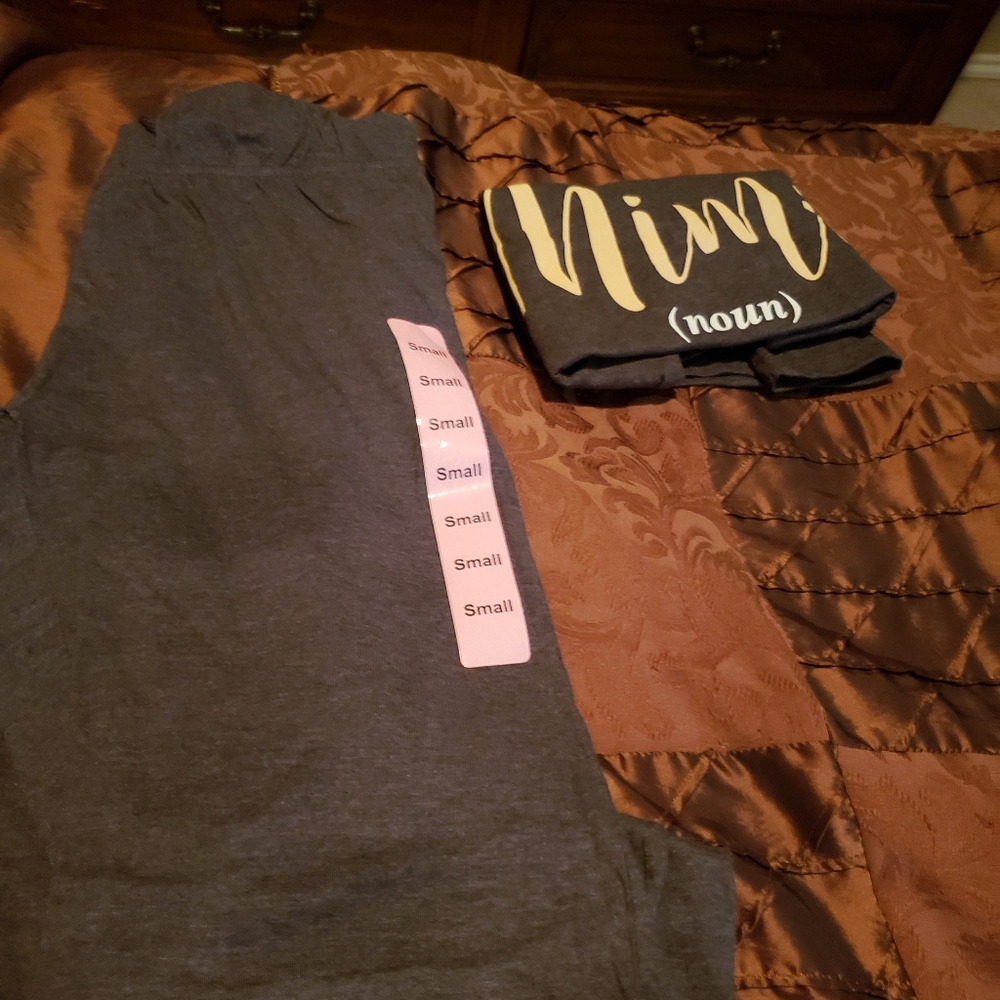 Pajamas - Picture 3 of 7